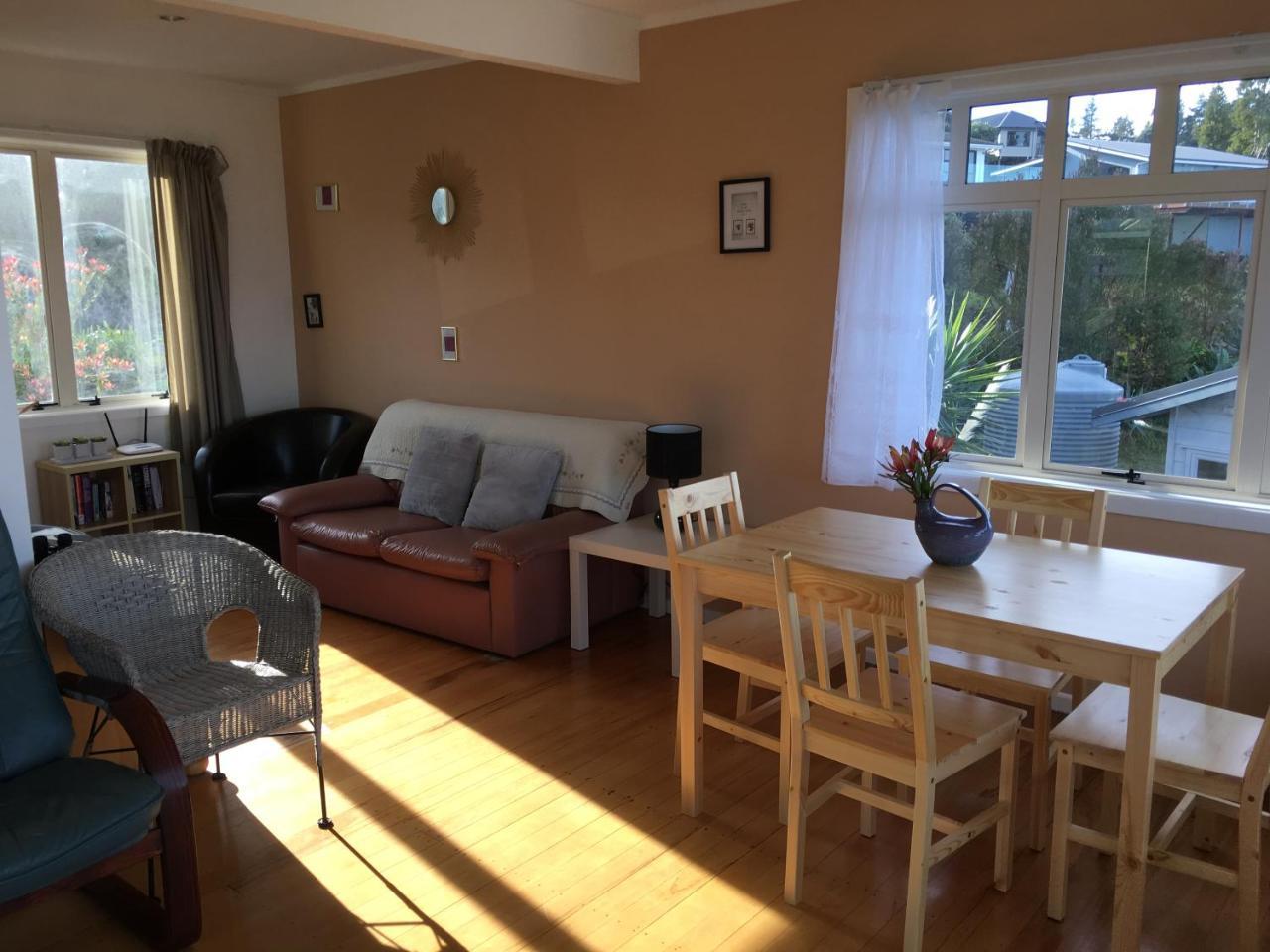 Pretty On Paku, Tairua - Cottage Экстерьер фото